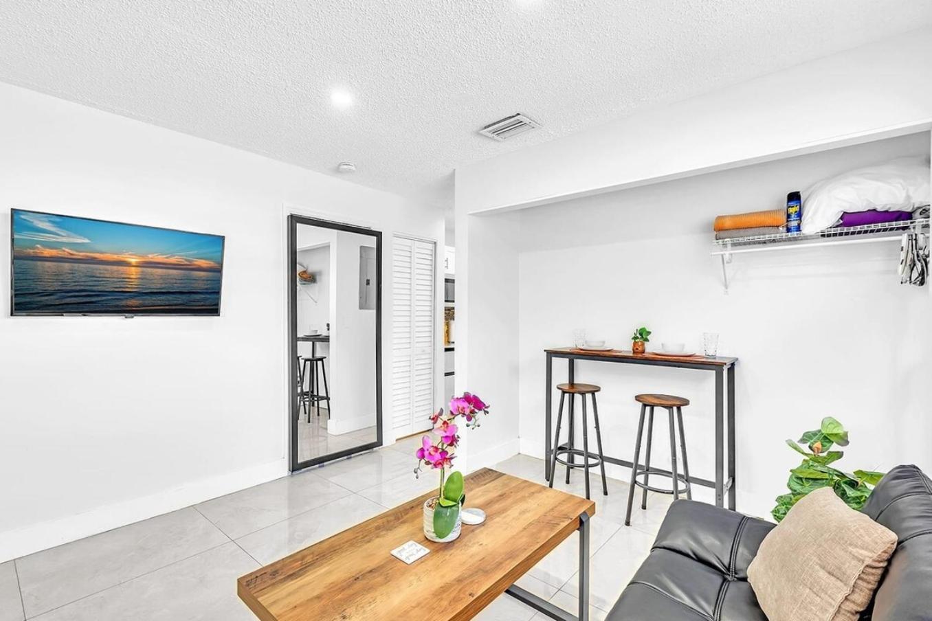 New 2 Bed Studio Close To Beach & Casino Ha04 ฮอลลีวูด ภายนอก รูปภาพ