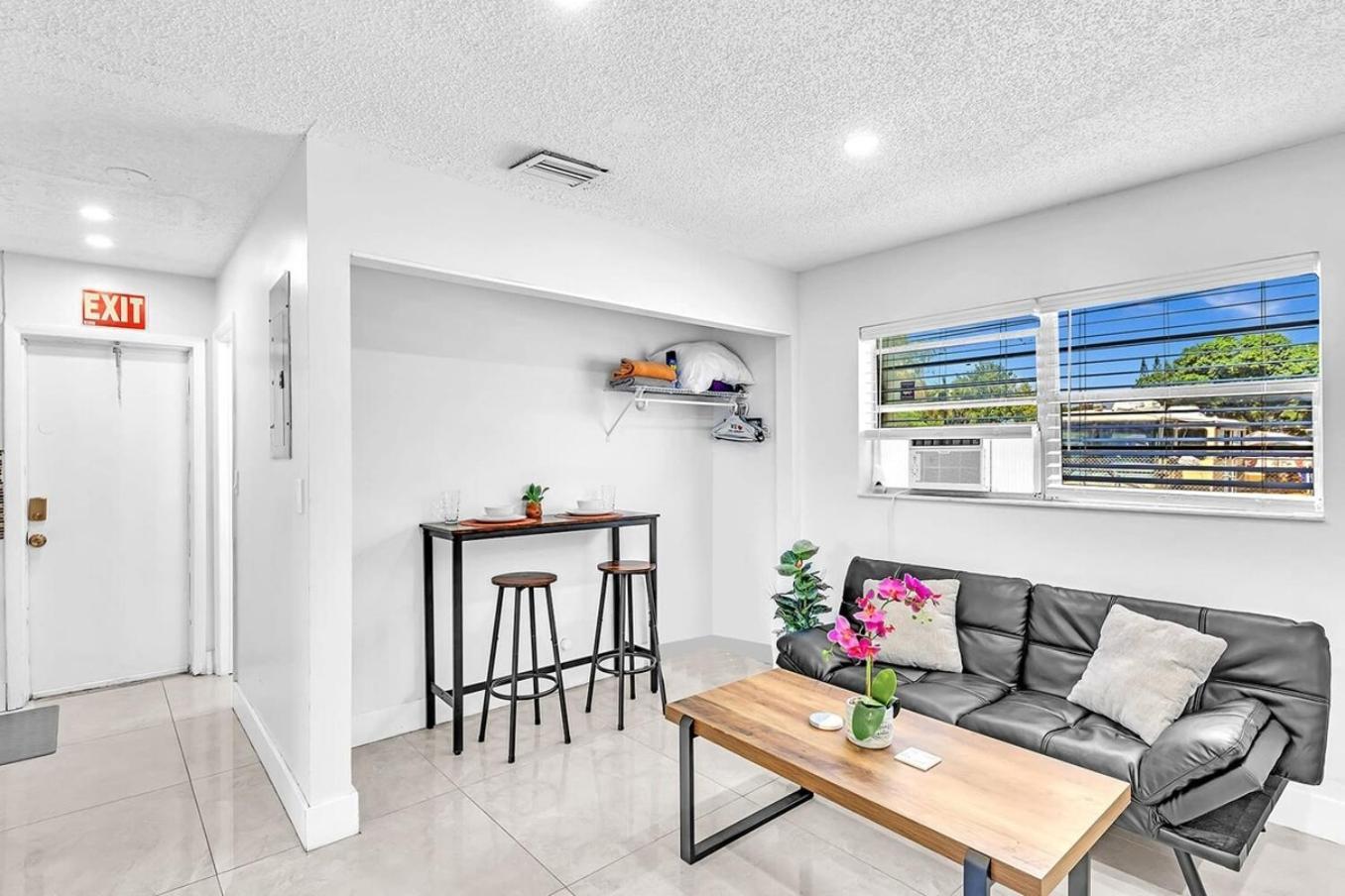 New 2 Bed Studio Close To Beach & Casino Ha04 ฮอลลีวูด ภายนอก รูปภาพ